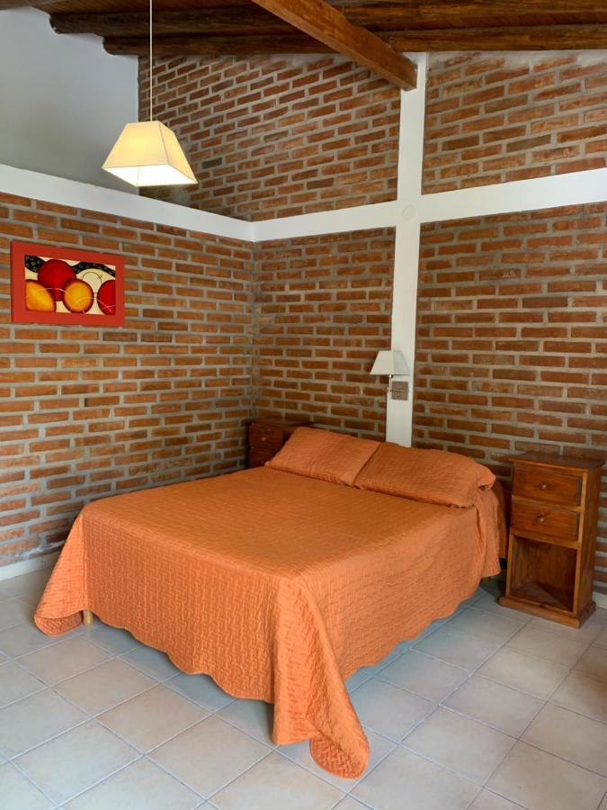 Cabanas Bosques Del Centro Mina Clavero Bagian luar foto